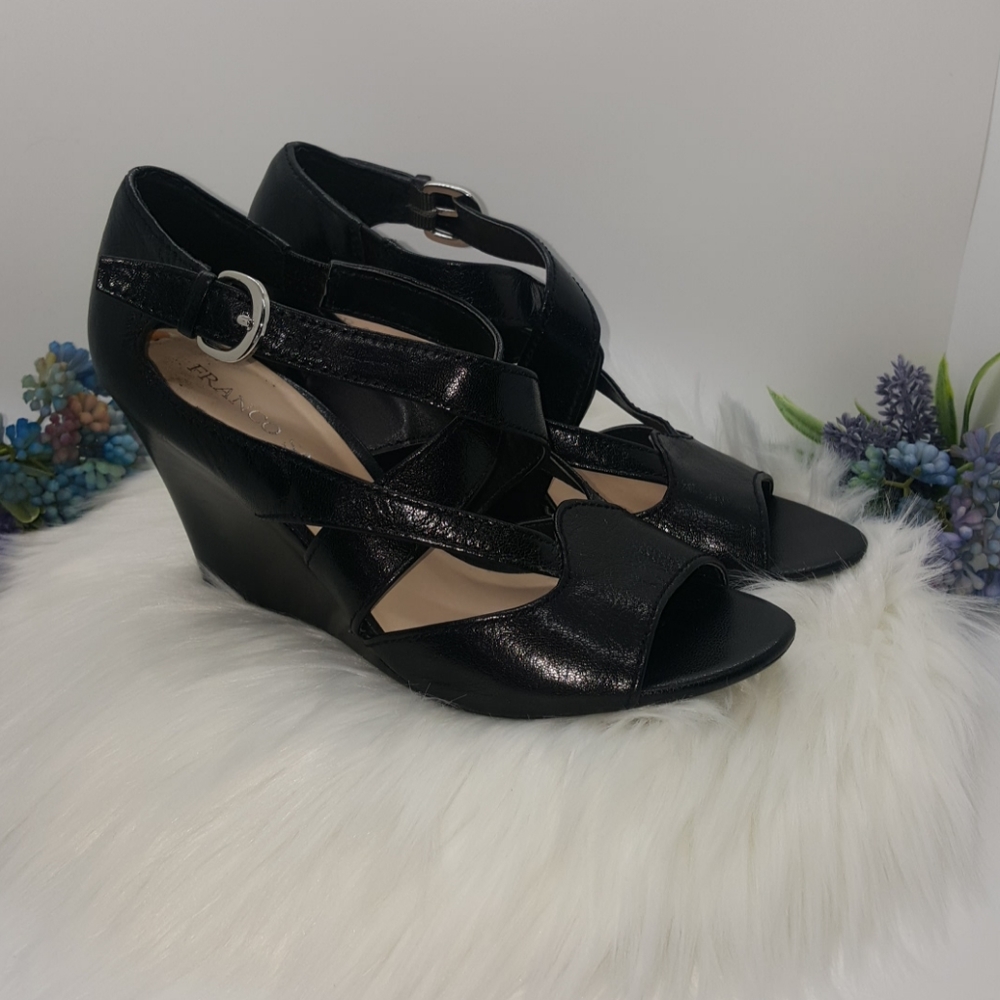Franco Sarto      Perfect Cond. Blk Leather Wedges